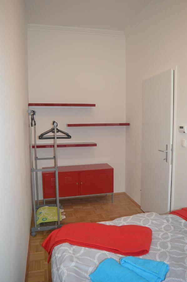וינה Nette Altbauwohnung Nur 10 Min Von Der City מראה חיצוני תמונה