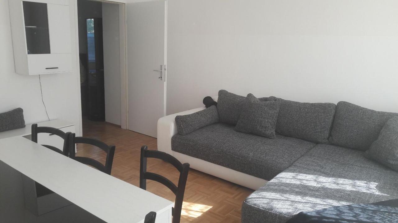 וינה Nette Altbauwohnung Nur 10 Min Von Der City מראה חיצוני תמונה