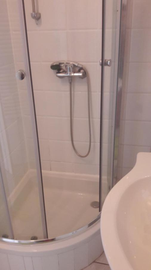 וינה Nette Altbauwohnung Nur 10 Min Von Der City מראה חיצוני תמונה
