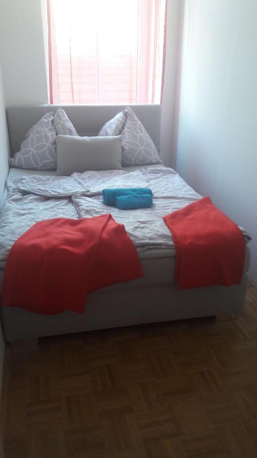 וינה Nette Altbauwohnung Nur 10 Min Von Der City מראה חיצוני תמונה